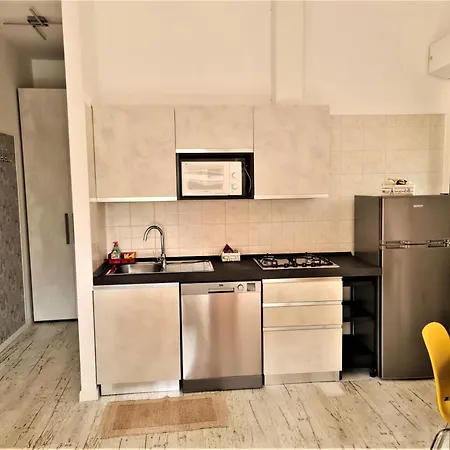 アパートホテル Millennium